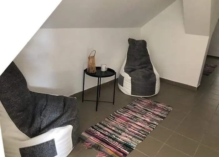 Konvoj Szallo Hostel