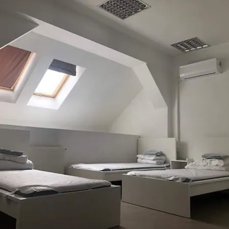 Hostel Konvoj Szálló Budapest