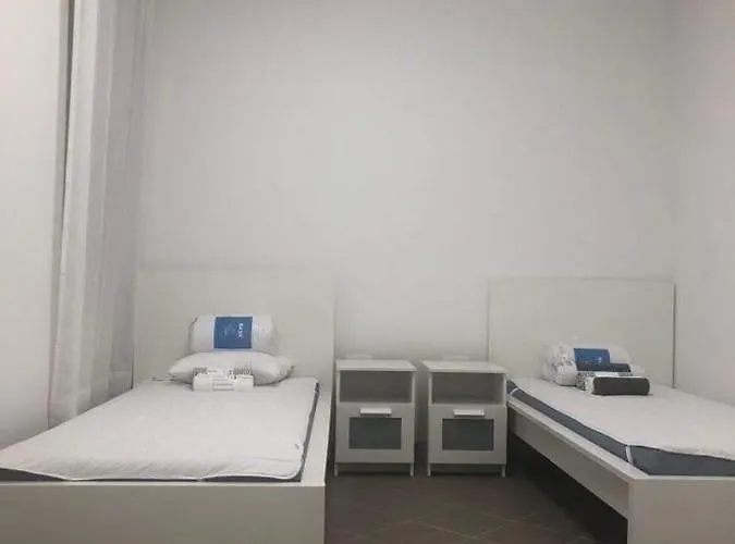Konvoj Szallo Ostello Budapest